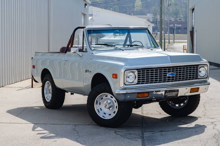 Silver 1972 Chevrolet K5 Blazer classic driver