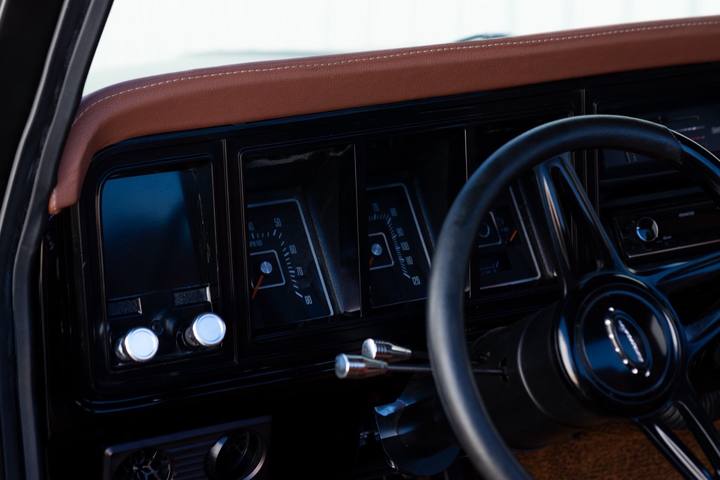 Custom gauges and steering wheel in the 1973 F-100
