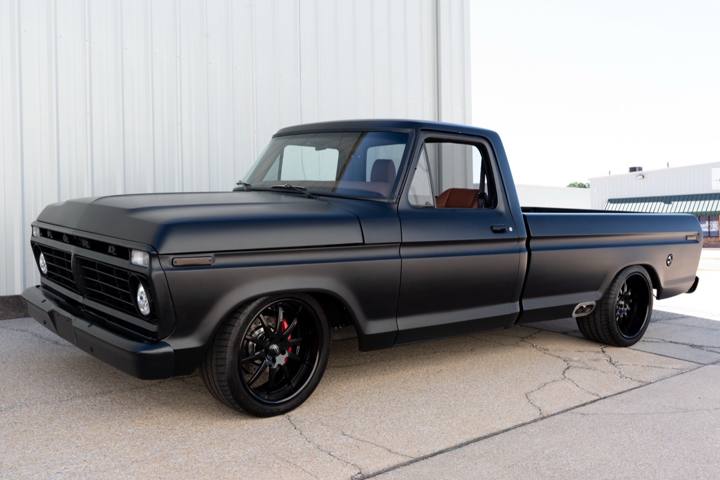 1973 F-100 front three-quarter view on Boze wheels